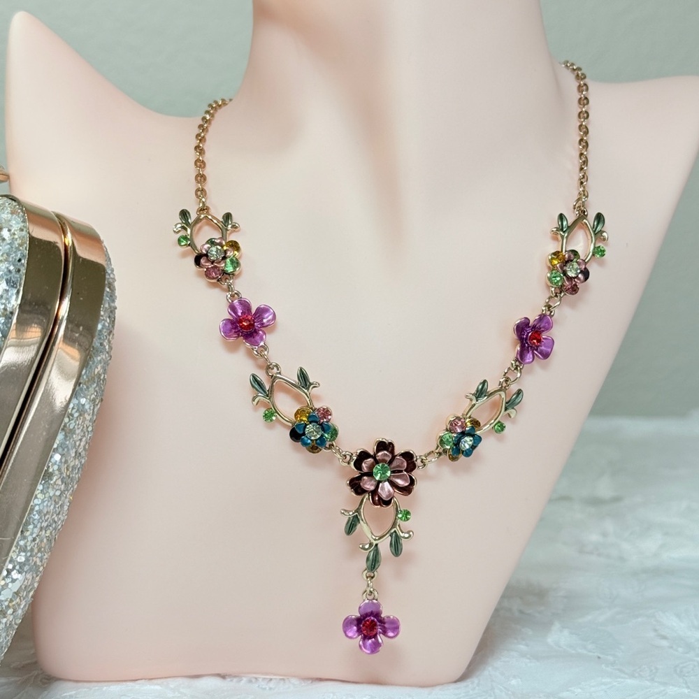 💕 Floral Multicolor Necklace - Picture 3 of 4